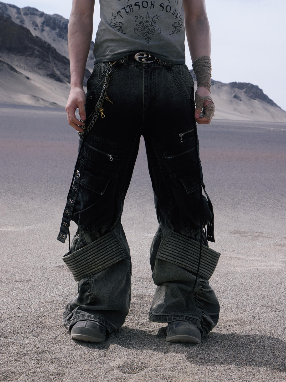 Gradient Desert Distressed Cargo Jeans